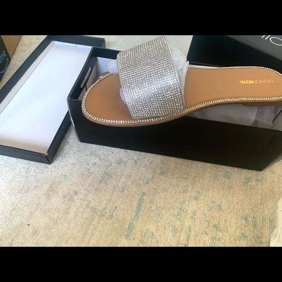 New slippers sandals flip flops - Picture 6 of 6